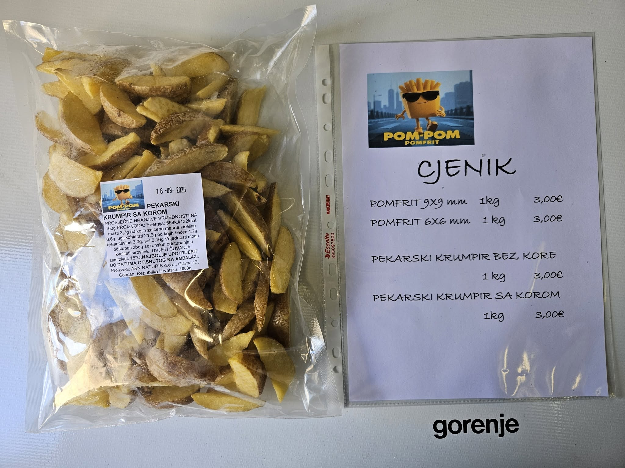 Vakuumirano pakiranje POM-POM pekarskog krumpira sa korom